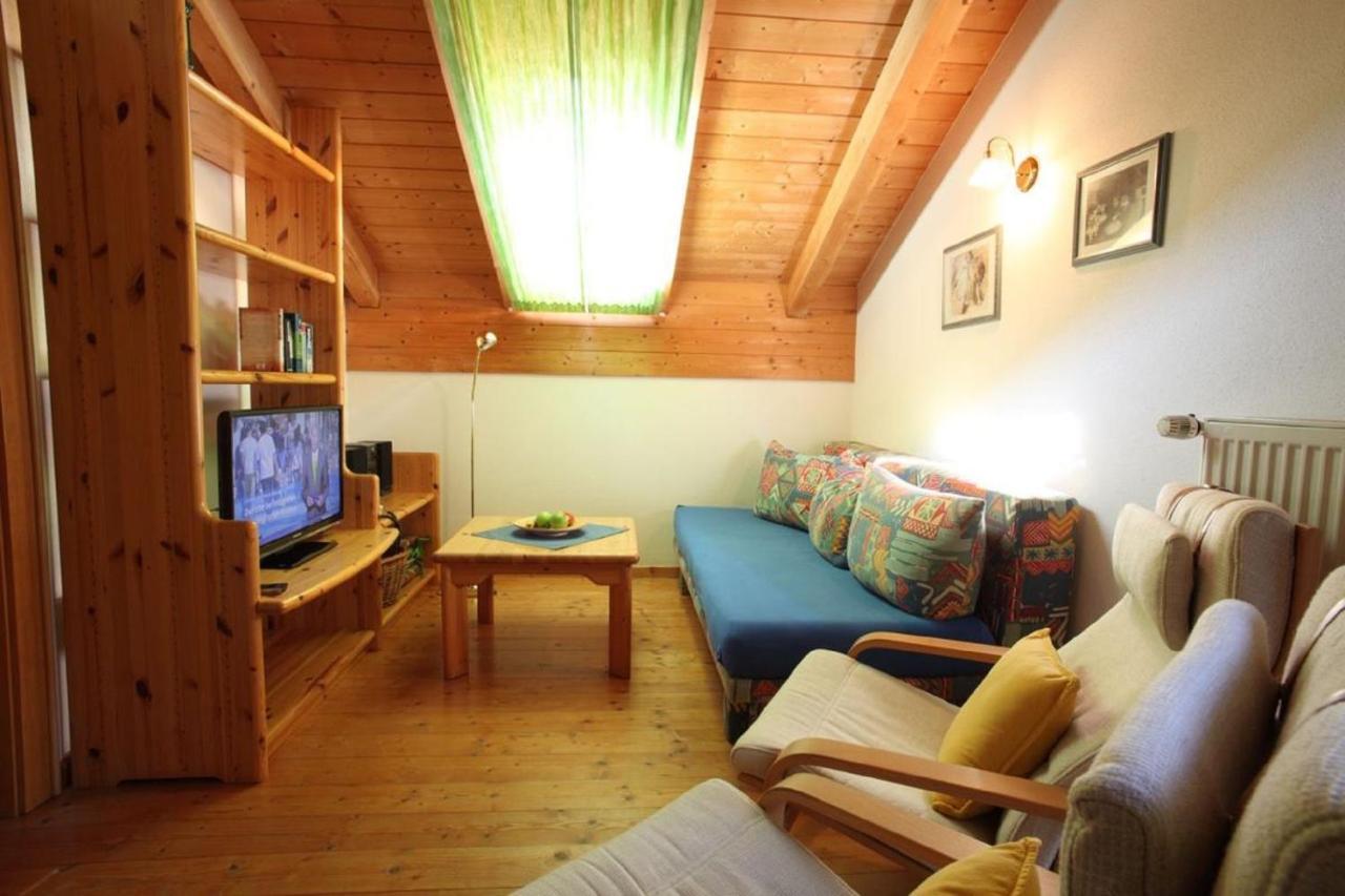 Apartmenthaus Fuerstenzeche Lam Luaran gambar